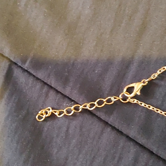 Wave Necklace - Picture 4 of 4